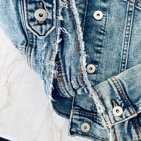 ZARA Jean Denim Jacket - Picture 4 of 6